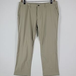 NWT Ash & Erie Men's Khaki Hybrid XYZ Chino 36x26 Retail $128